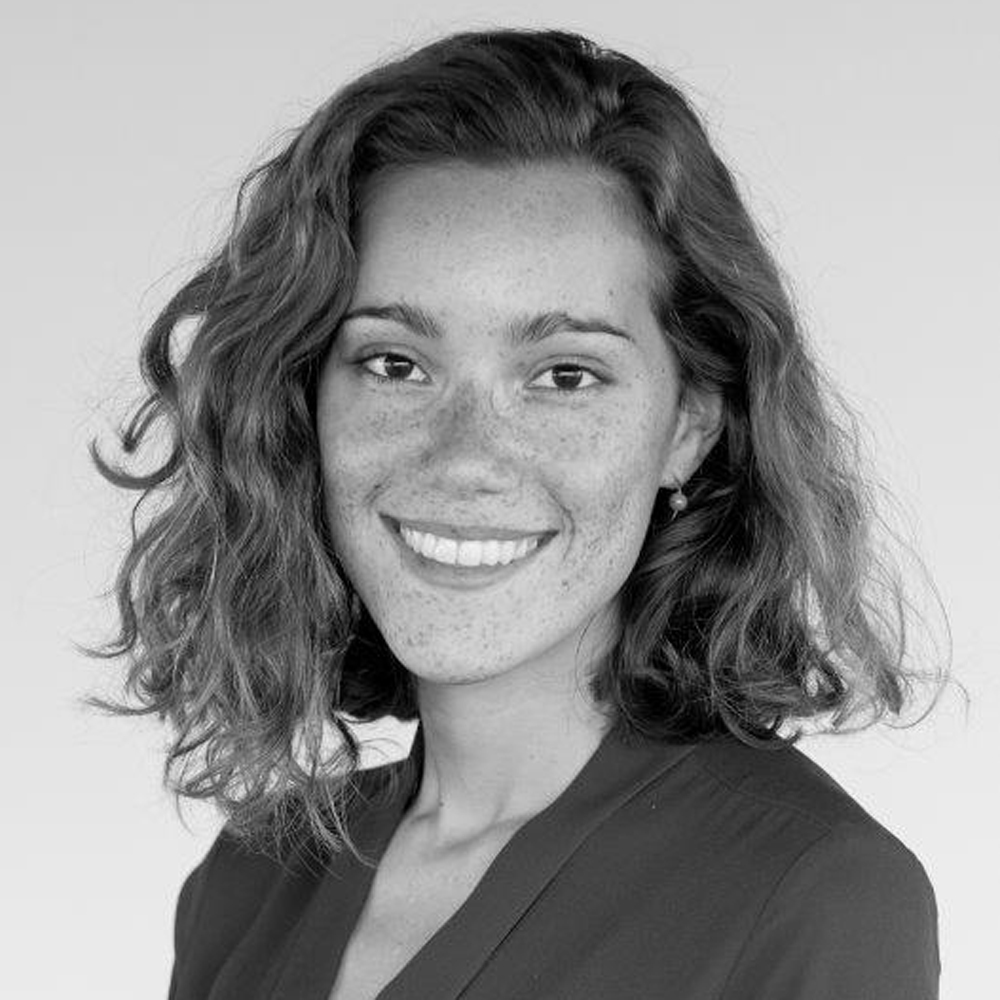 Inés Isidro Read